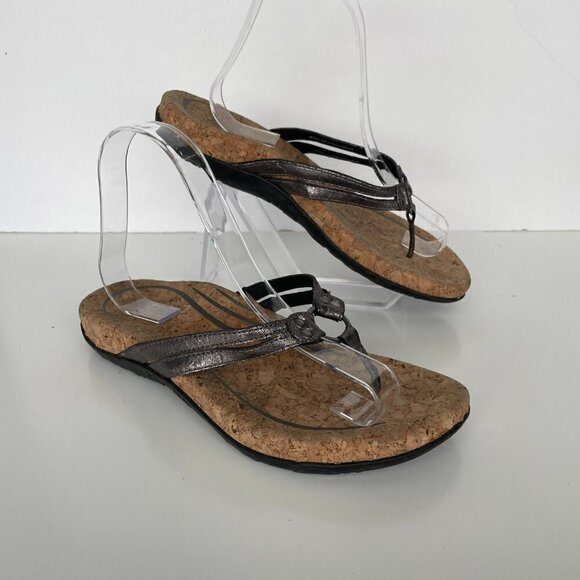 Aetrex Taylor Metallic Leather Cork Footbed Casual Thong Sandals Pewter Gray 6 - Picture 2 of 8